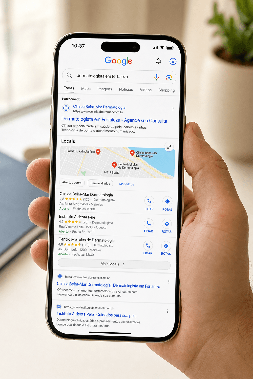 Busca no Google com anúncio de consultório no topo